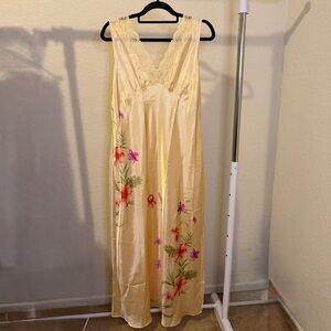 Floral silk yellow nightgown